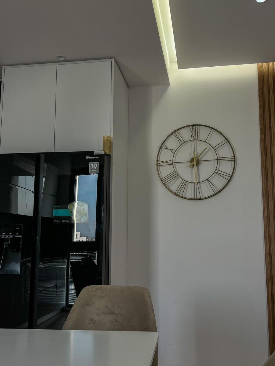 Lux Apartment At Arlis Tirana Esterno foto